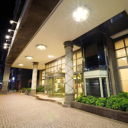 เลซ บูติก โอเต็ล Hotel เกาสง ภายนอก รูปภาพ